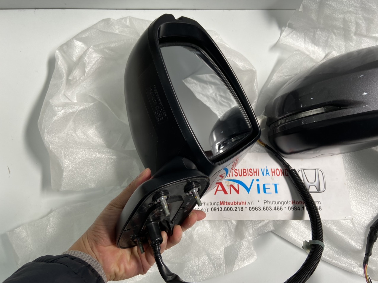 Gương chiếu hậu bên phụ xe Honda JAZZ